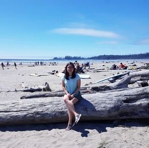 Meet your Posher, Juaneth joy